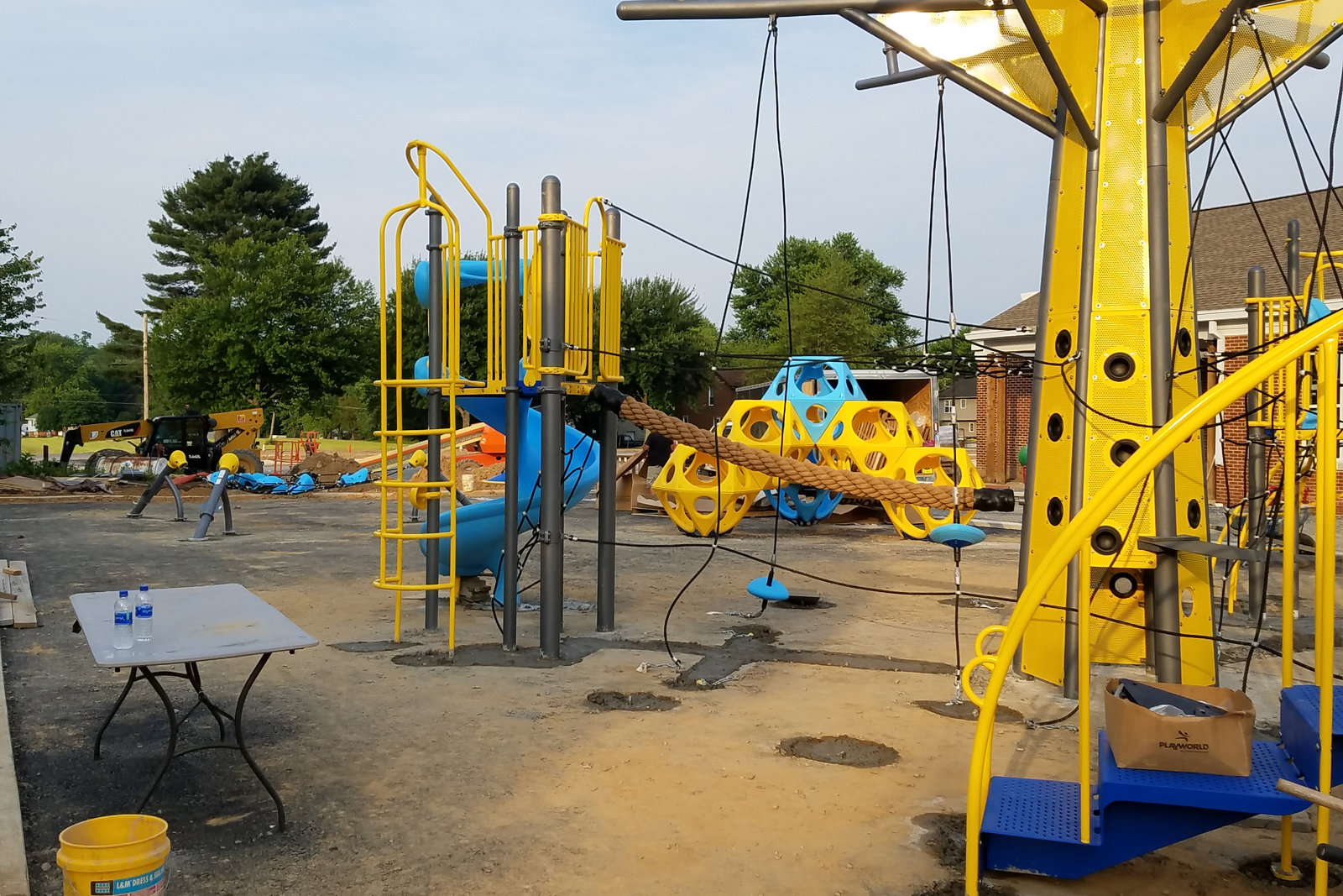 School Playground Installation by Willow Playworks at Brainbridge Elementary, Brainbridge, PA — photo 2